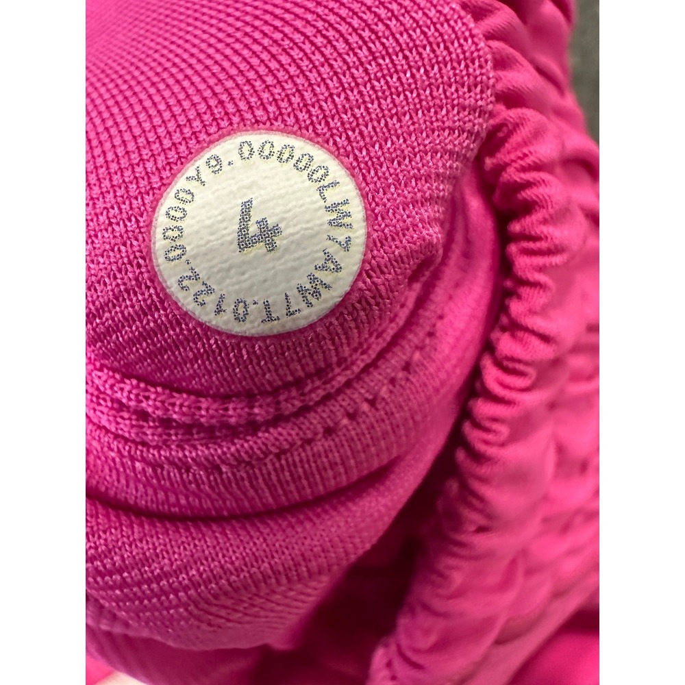Lululemon 2023 Hotty Hot High-Rise Lined Shorts 4" Size 4 Lip Gloss Hot Pink - Picture 9 of 16